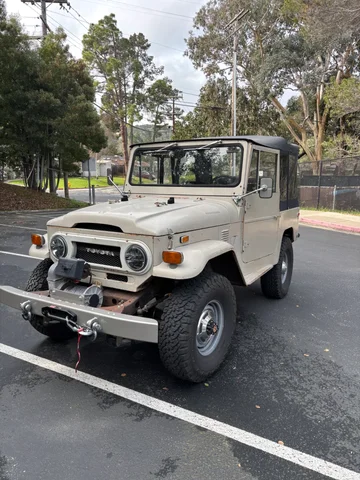 1974 FJ40 (w/ Sniper EFI)