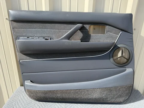 80 Series Door Card Set - Carpeted