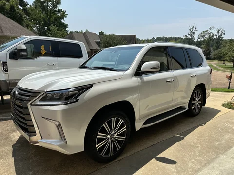 2020 LX570 White/Black For Sale