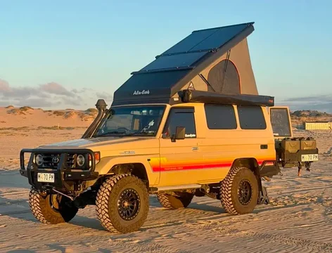 Troopy with pop-up camper top