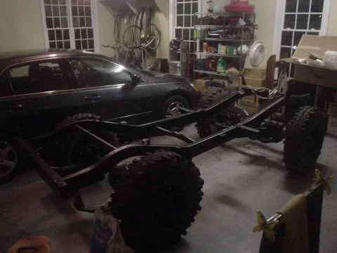 Chassis 007.jpg