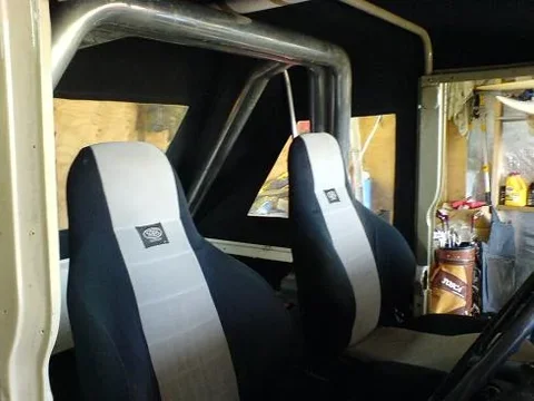 fj40 Seats.webp