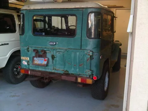 fj40 home3.webp