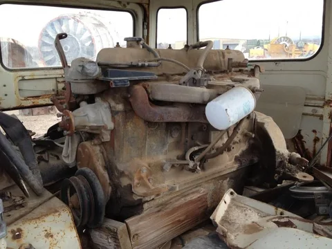 Land Cruiser parts 062.webp