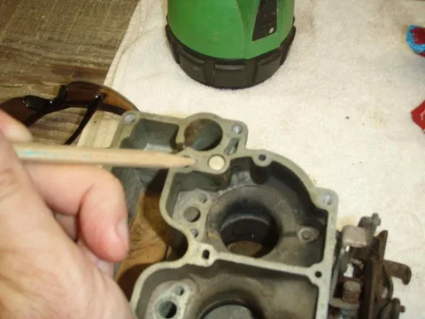 pump outlet (ball and spring?).webp