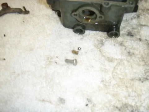 pump outlet sans spring.webp