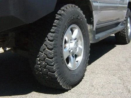 Tires 002LR.webp Tires 002LR.webp