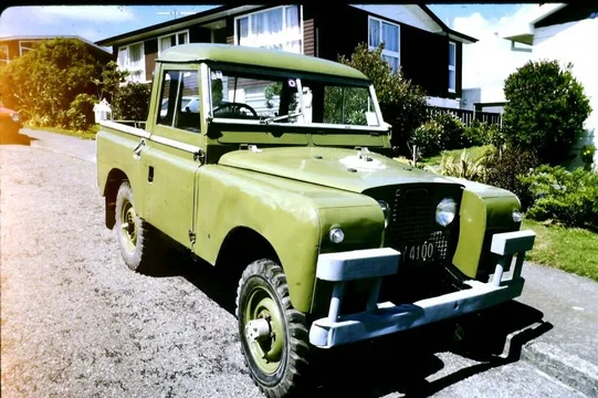 1985Landrover.webp