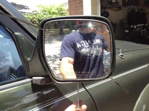 image-4237441191.jpg