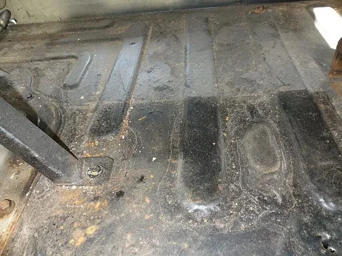 dside under seat.webp