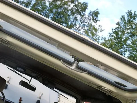 hatch bottom rep.webp