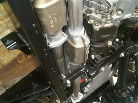 exhaust1.jpg