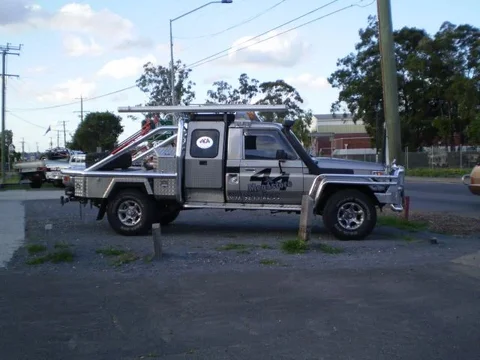 Bling 79 ute 1.webp