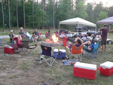 Pig Roast 025.webp