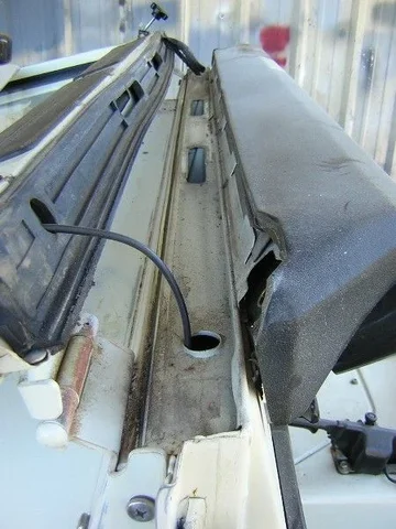 windsheild gasket.webp
