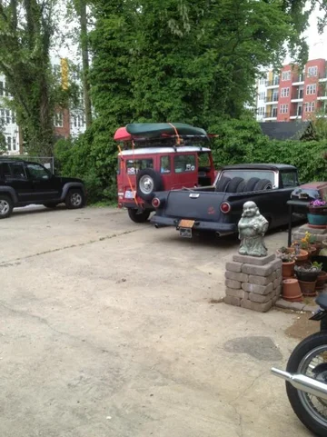 image-2637460433.jpg