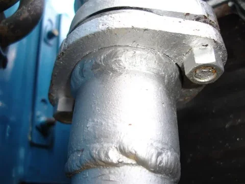 ExhaustPipeNuts.jpg