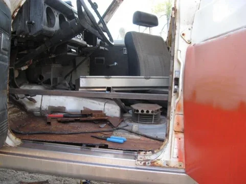 image-2736228714.jpg