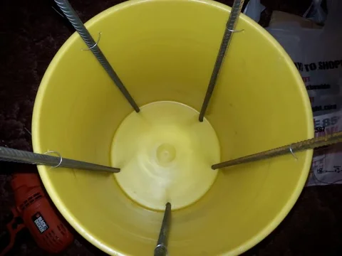 bucket rebar.jpg