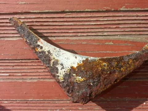 rusted bracket full.jpg