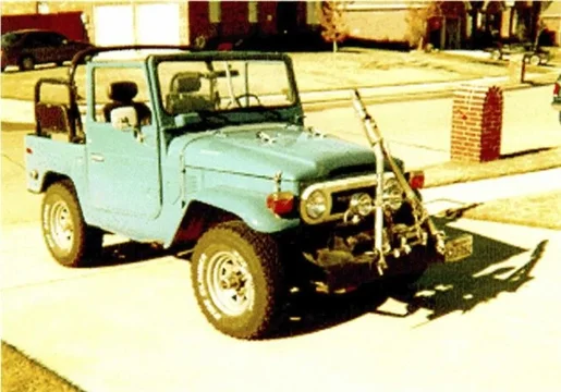 SkippyFJ40.jpg SkippyFJ40.jpg