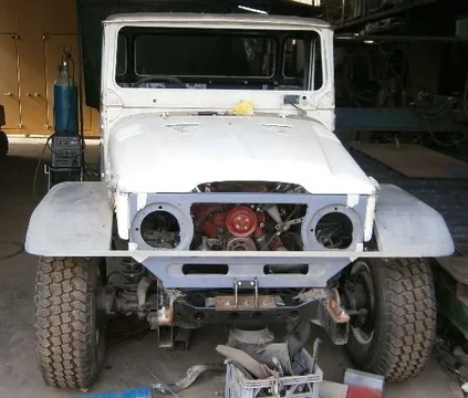 Mudguards and Bonnet 4.webp