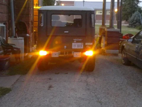 turn signals on.webp