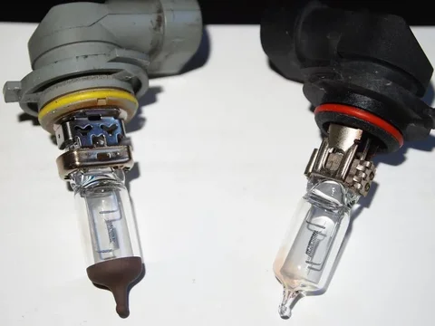 TLC OEM bulbs Low 9006 HB4 51w cap. High 9005 HB3 60w 003.webp
