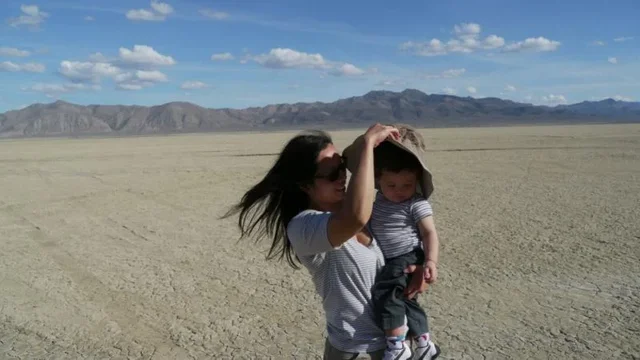 playa%20mom.webp