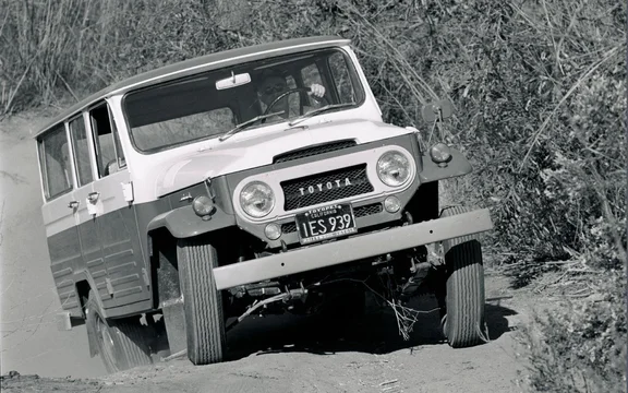 1964-Toyota-Land-Cruiser-Station-Wagon-On-Trail.webp