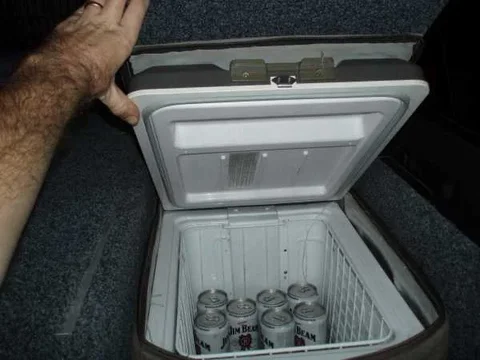 Sliding drawers and water tank 004.webp