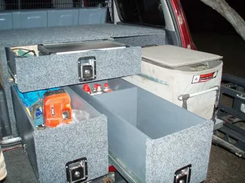 Sliding drawers and water tank 013.webp