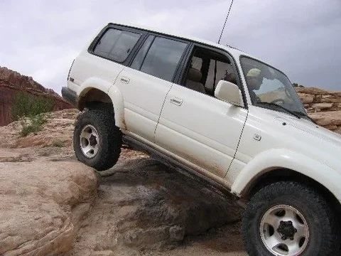 Tire Lift.jpg