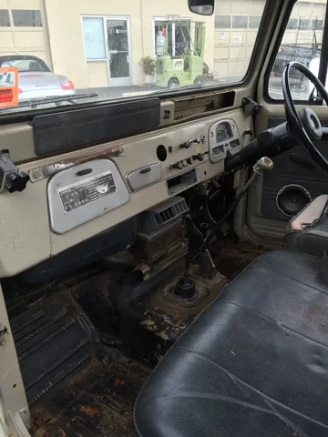 77 aussie 45 styleside for sale 005 022.webp