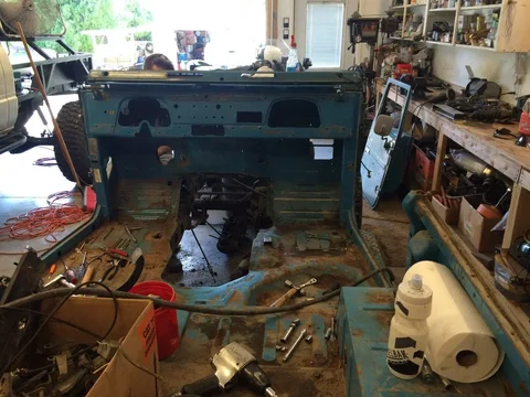 1977 FJ40 restoration 091.webp