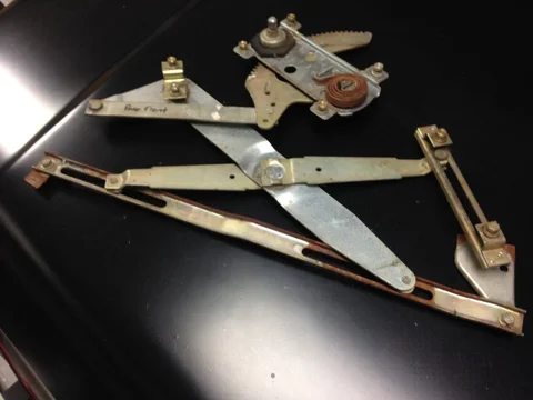 Pass Fnt Window Reg 1.webp