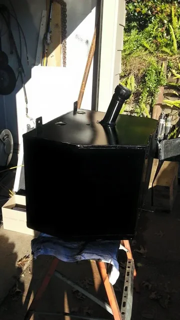 Fuel tank painted.webp