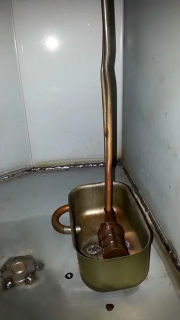 Fuel tank pickup.webp