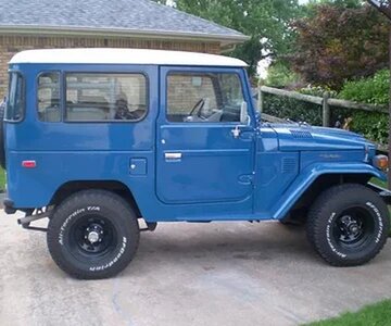 Ole Blue 82 fj 40 stock