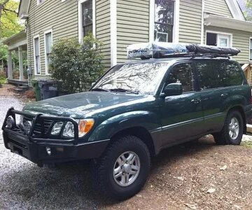 LX470