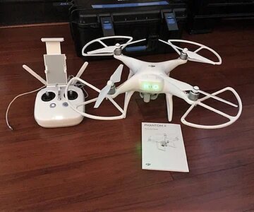 DJI Phantom 4