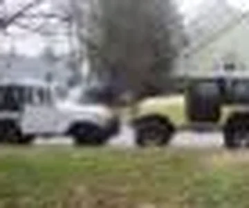 Cruisers in Suburbia