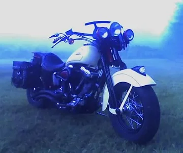 07 06 07 0628  Foggy day and B &T was ready to roll