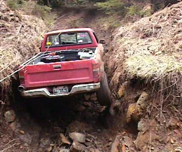 My red 89. 4" trail master.