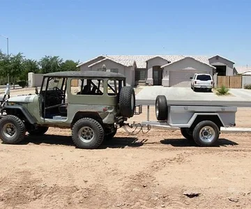 Poser pic for the trailer tech section.