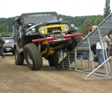 Ramping the Cruiser..