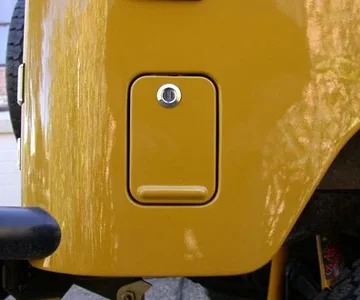 Rear Fuel Door
