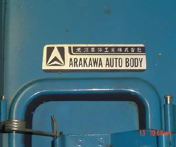 kick vent panels 003