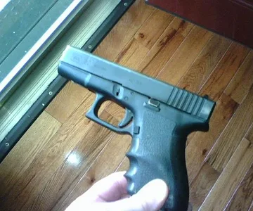 G23