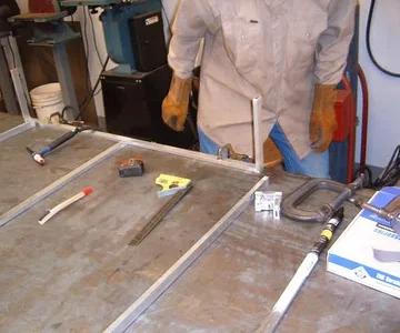 aluminum drawer system